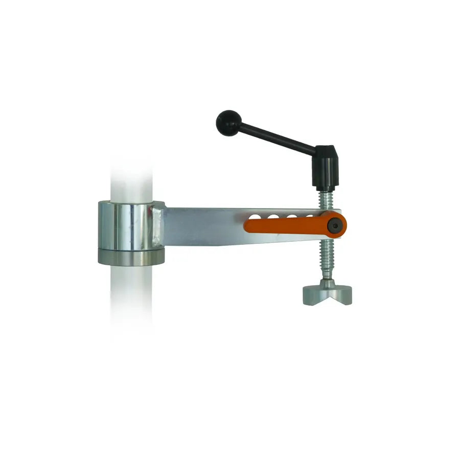 Clamping arm with clamping element for clamping tower ø 50 mm