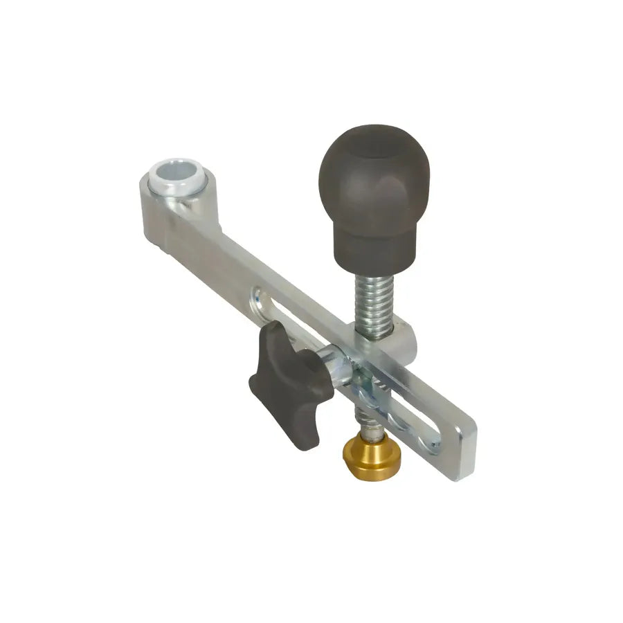 Clamping arm with clamping element for clamping column ø 30 mm