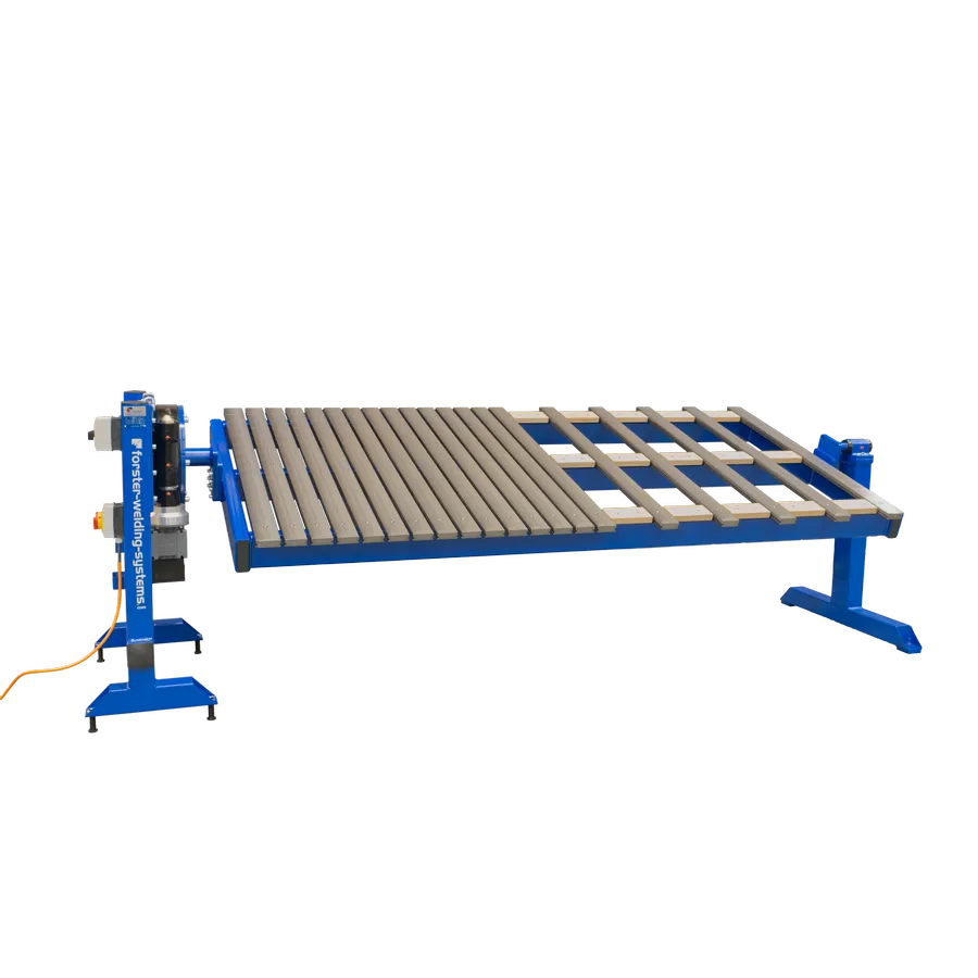 Frontansicht des Wende-Schweißtisches aus robustem Stahl mit drehbarer und anpassbarer Arbeitsfläche.