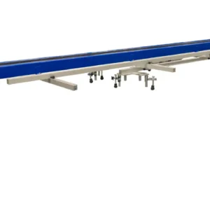 Kombinierte Vorrichtung Geländer-Seite